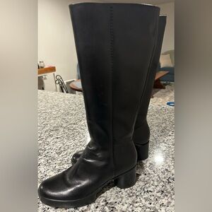 Ecco Black Heeled Women's Boots